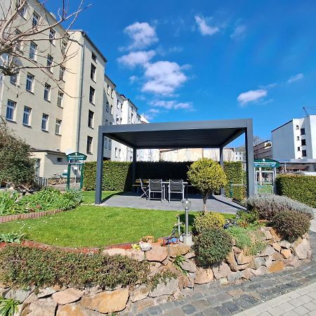 Space Hotel Im Campus Der Jvp Schule Leipzig Eksteriør billede