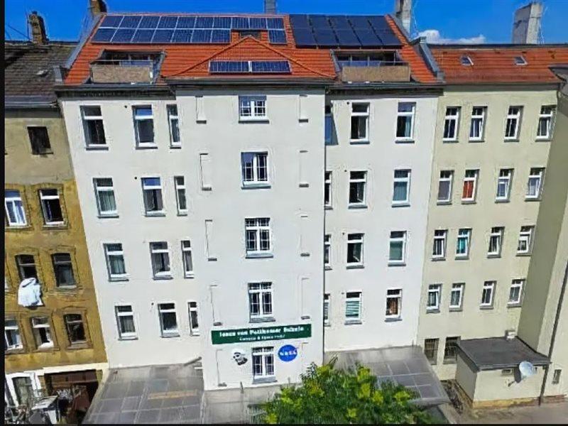 Space Hotel Im Campus Der Jvp Schule Leipzig Eksteriør billede